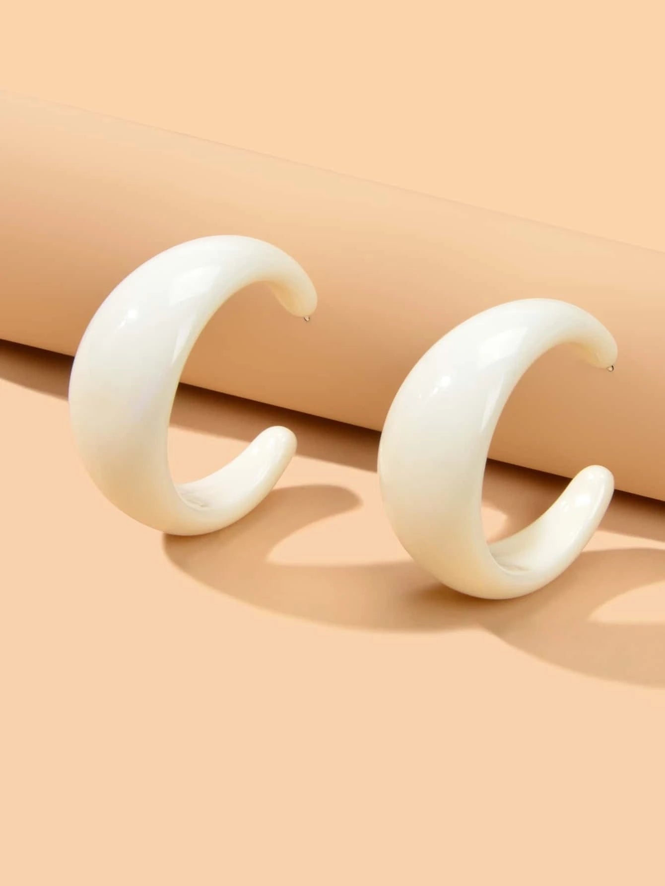 Fashion Round Yellow White Resin Hoop Earrings Circle C Shape Acrylic Cuff Stud-5